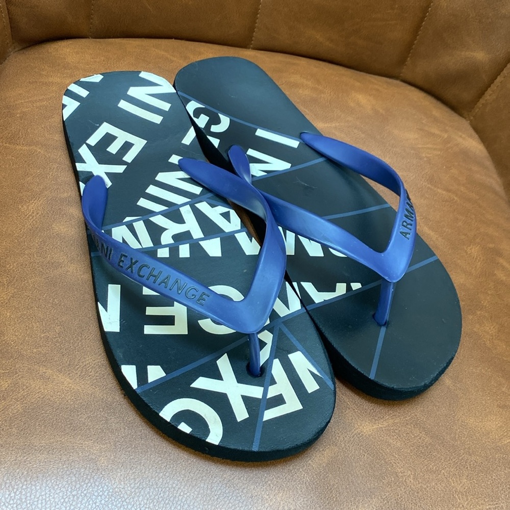 Armani Exchange Men's Black Navy & White Flip Flops Sz 11/12 - Picture 6 of 17